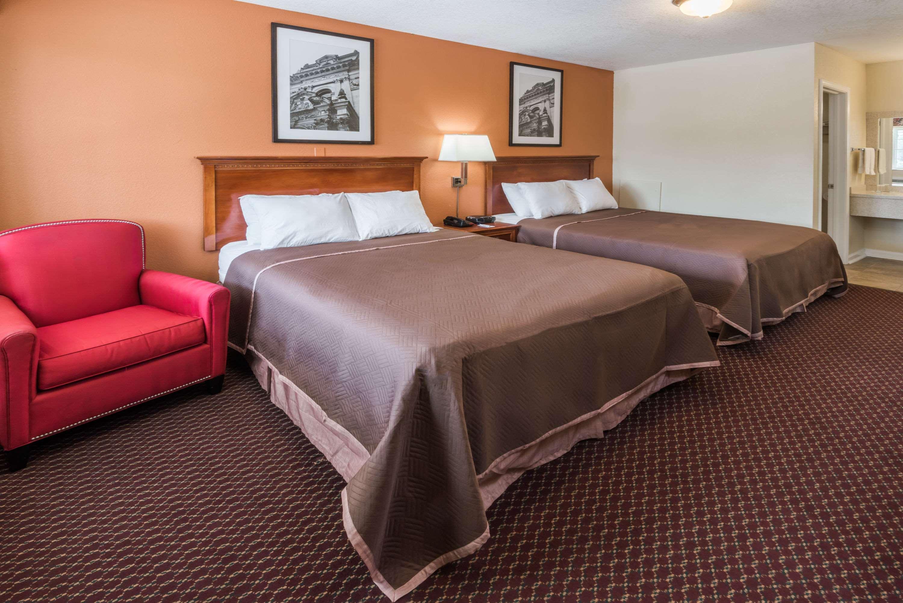 Travelodge By Wyndham Ottawa West Eksteriør billede